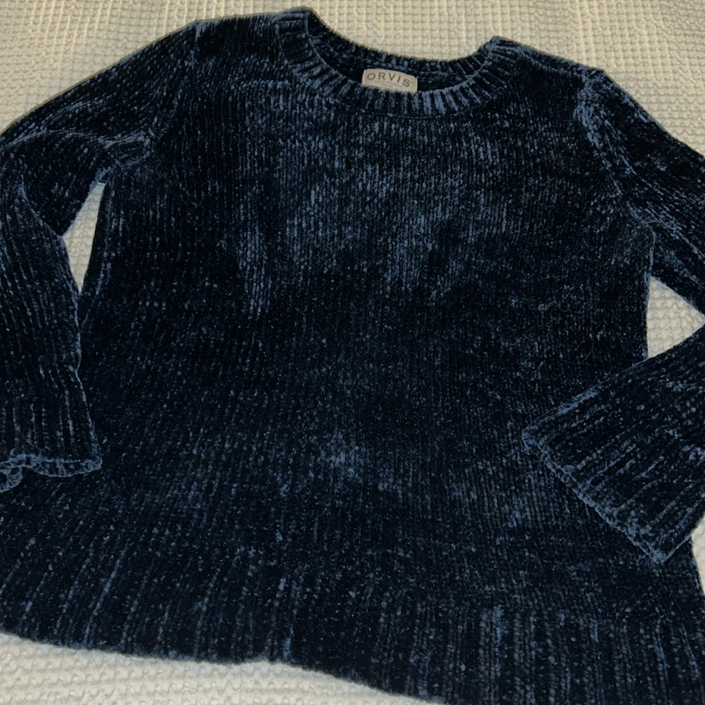 Orvis navy blue sweater medium
